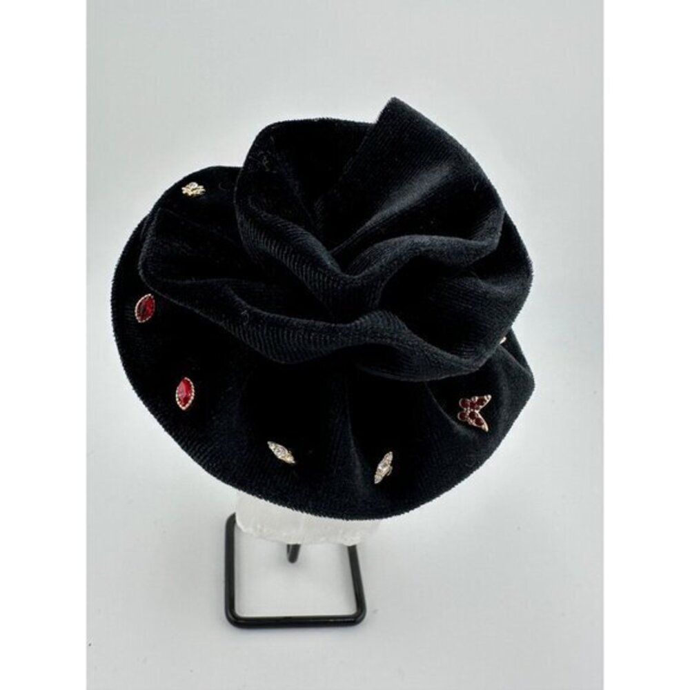 Elegant Free People Black Velvet Rosette and Ten Gem-Studded Earrings Set